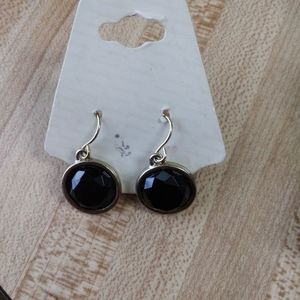 New gold and black earrings
